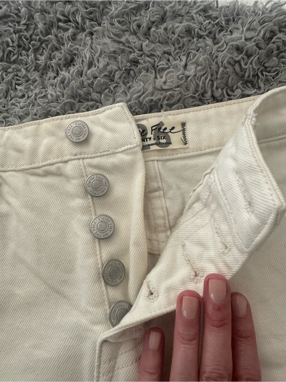 Free People Cream Distressed Denim Mini Skirt - Size 26 - Picture 3 of 7